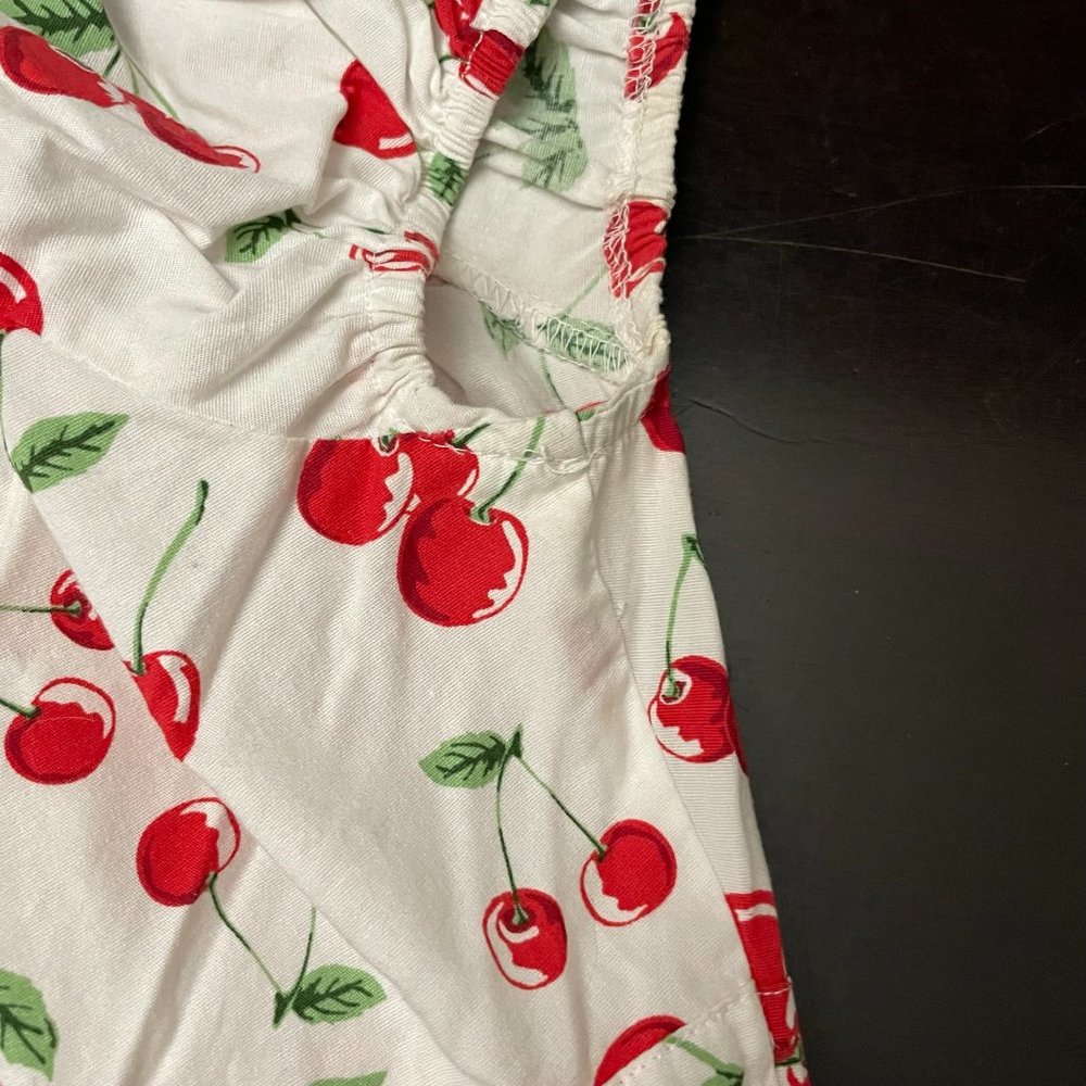 Hell Bunny milkmaid cherry shirt size small - will fit a medium as well smocked - Picture 9 of 9